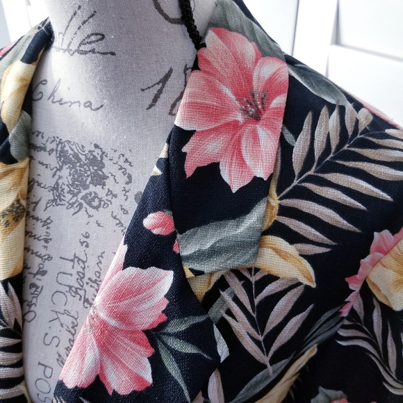 DRESSBARN TROPICAL FLOWER PRINT BLAZER - VINTAGE STYLE - Picture 3 of 15